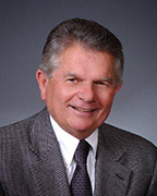 Dale Hampton's headshot